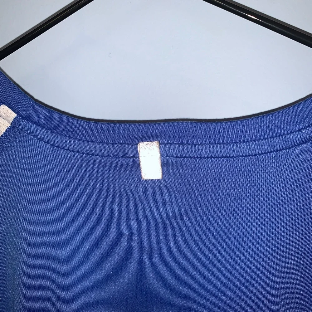 Nike men’s activewear shirt - Picture 6 of 9